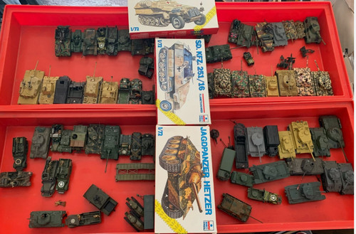 Militär fahrzeuge - 1/72,